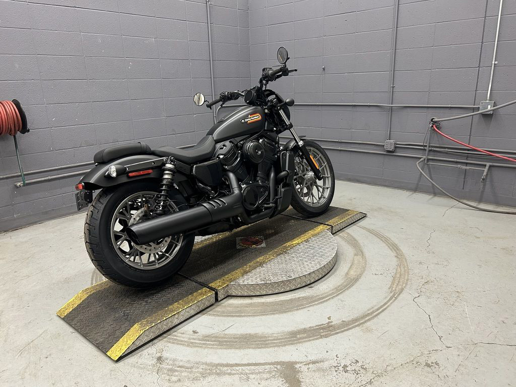 Nightster