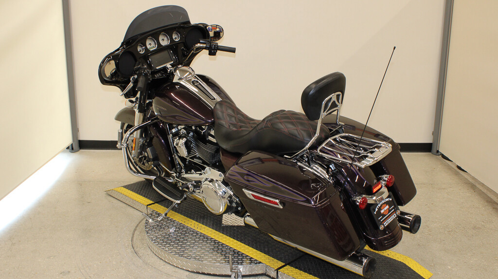 Street Glide® Special