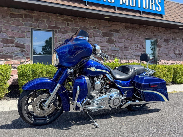 CVO™ Street Glide® 