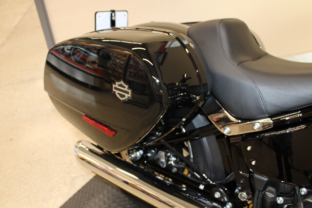 Low Rider® ST
