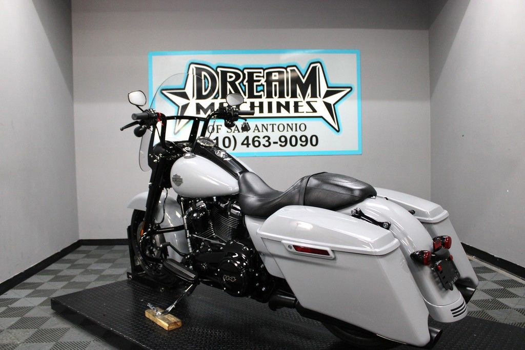 Road King® Special