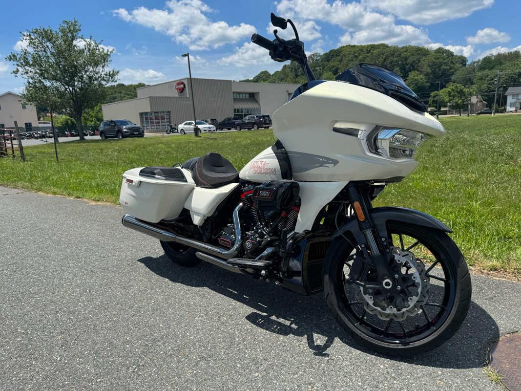 CVO® Road Glide® ST