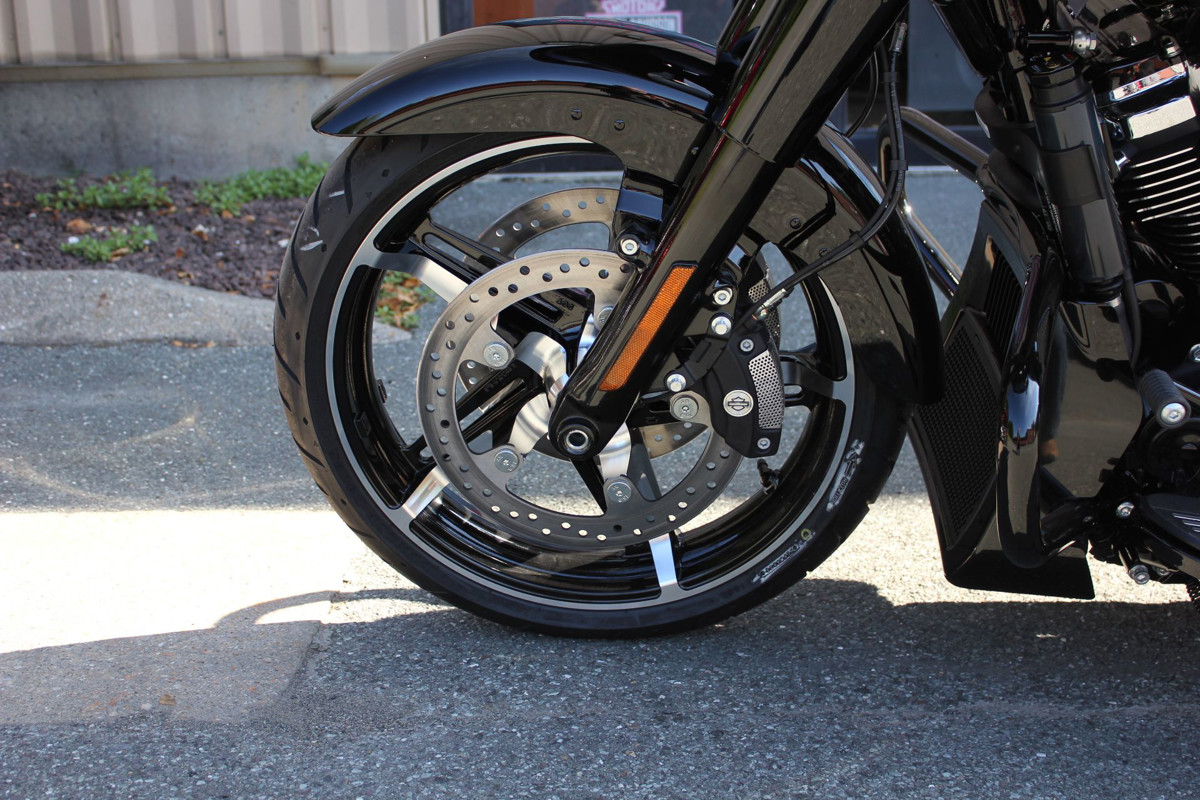 Road Glide®