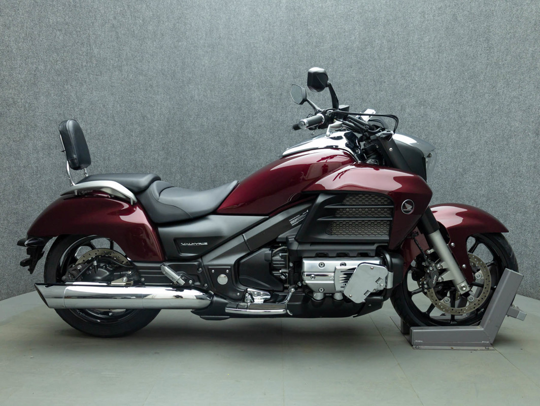 Gold Wing Valkyrie