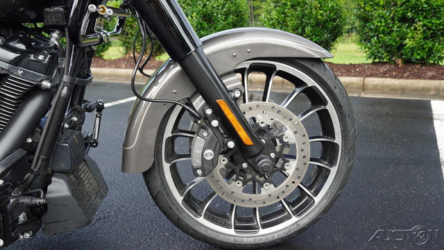 Road Glide® 3