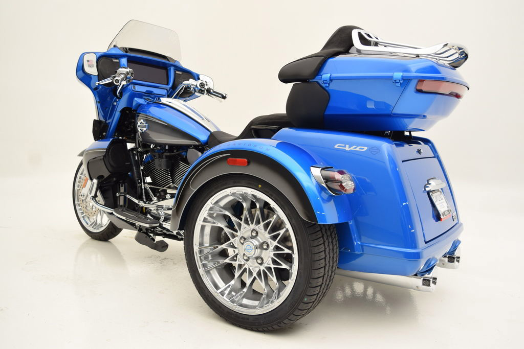 CVO® Street Glide® 3 Limited