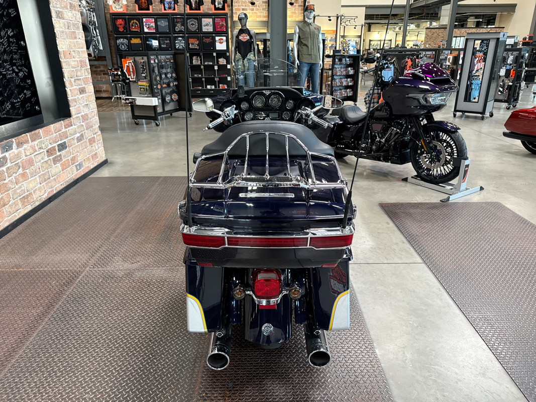 CVO® Ultra Classic® Electra Glide®