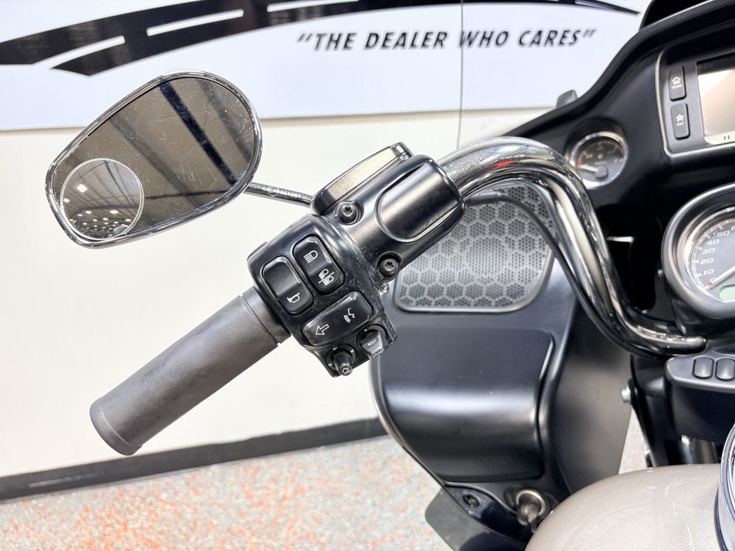 Road Glide® Ultra