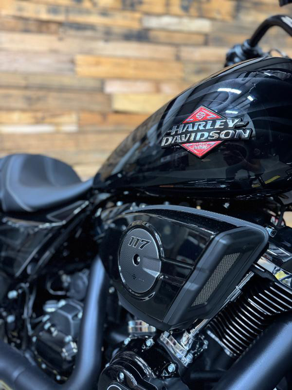 Road Glide®
