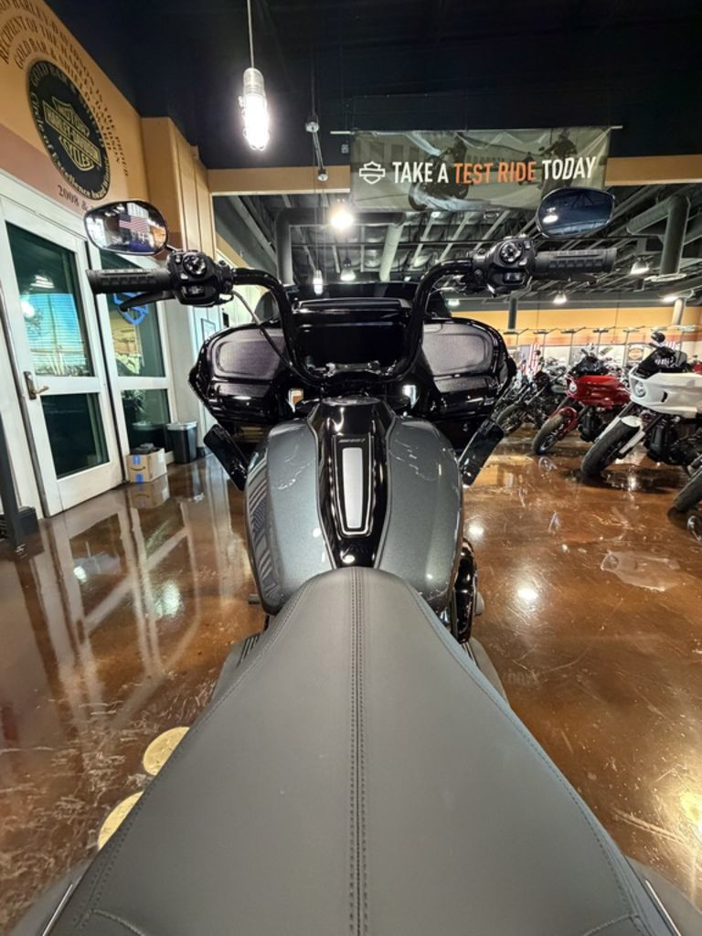 Road Glide® 3