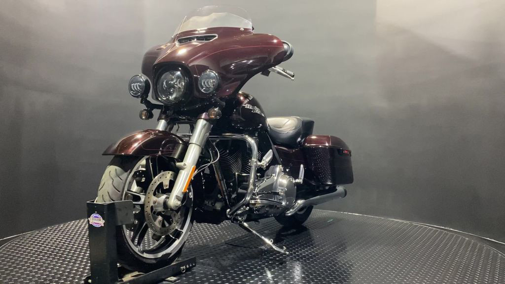 Street Glide® Special