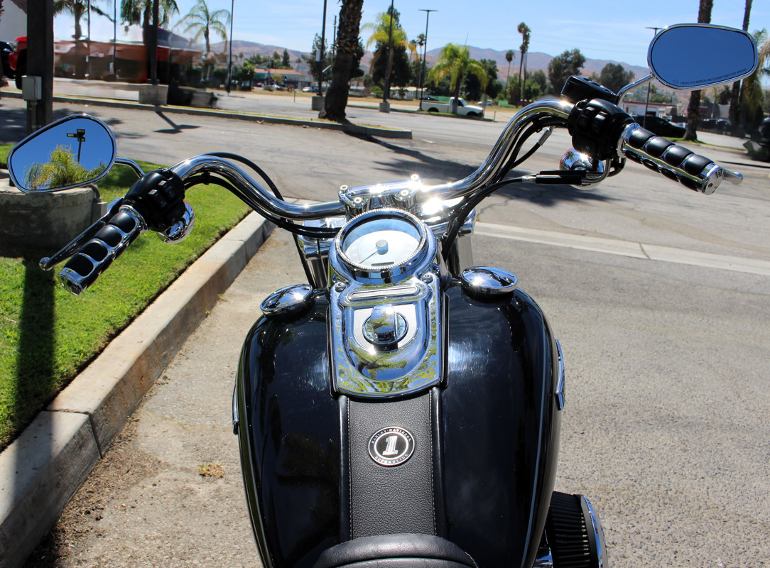 Dyna® Super Glide Custom