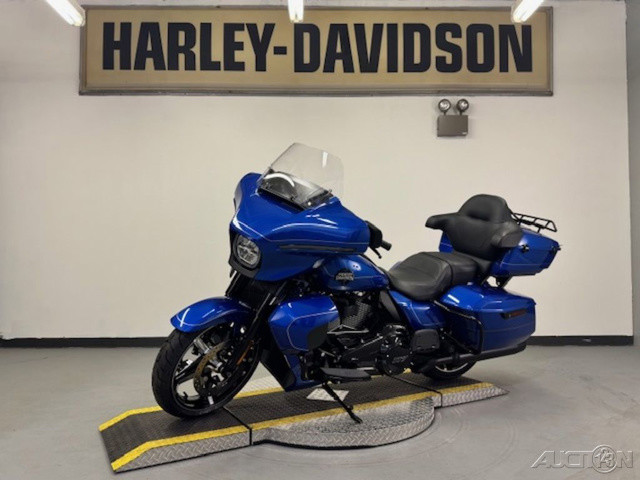 Street Glide® Ultra