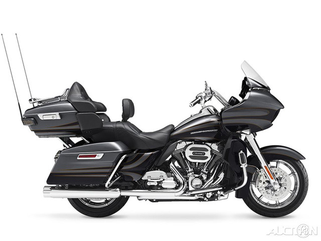 CVO® Road Glide® Ultra