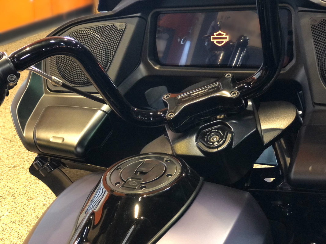 Road Glide®
