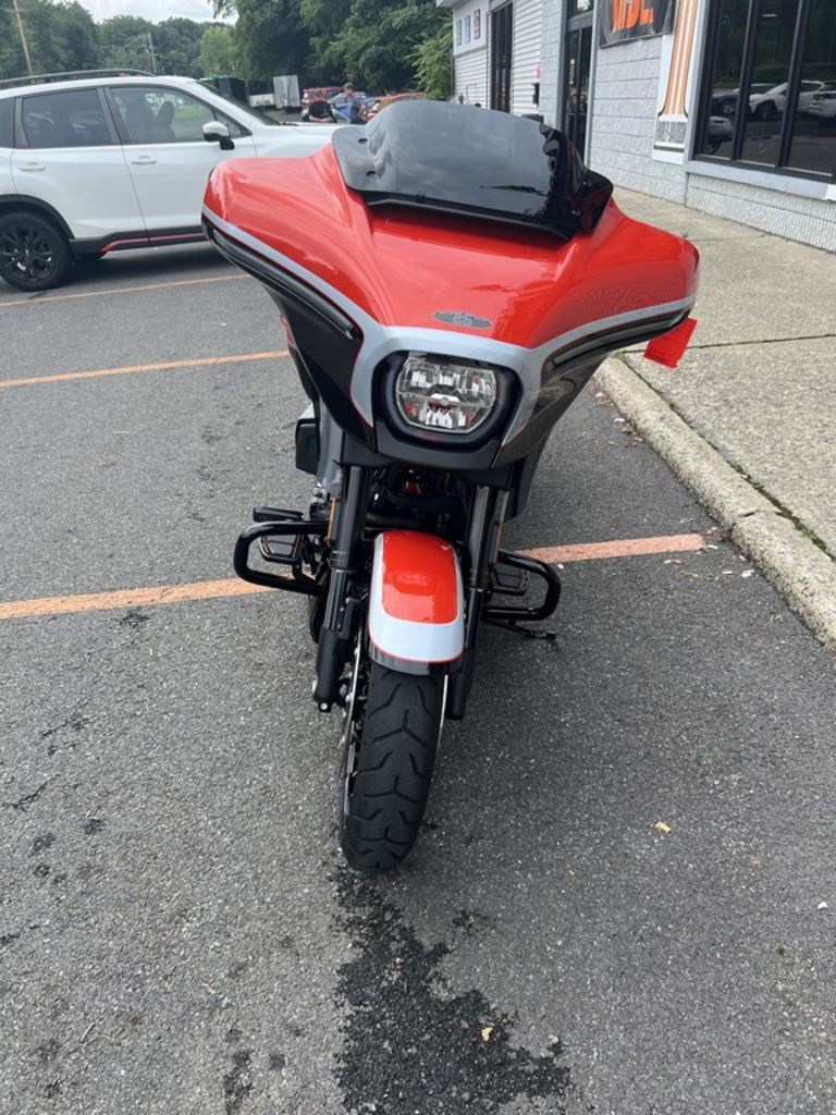 CVO® Street Glide®