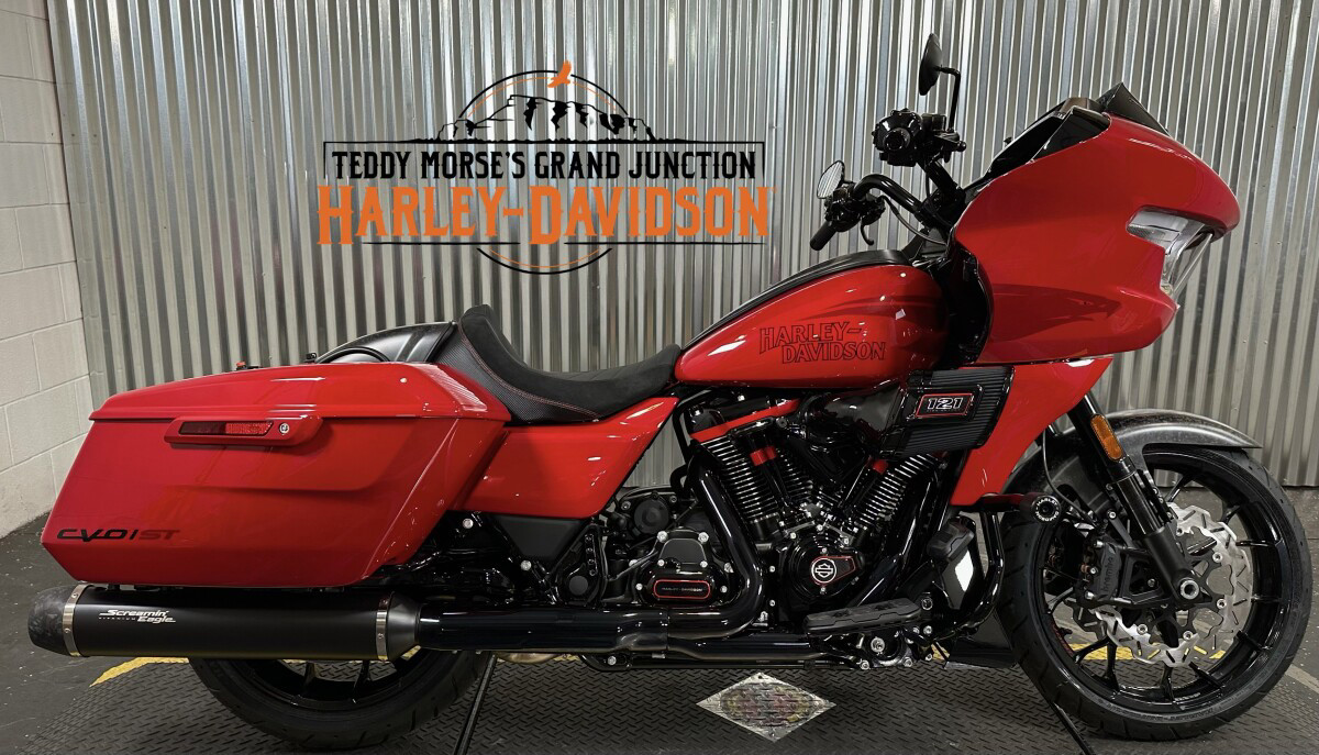 CVO® Road Glide® ST