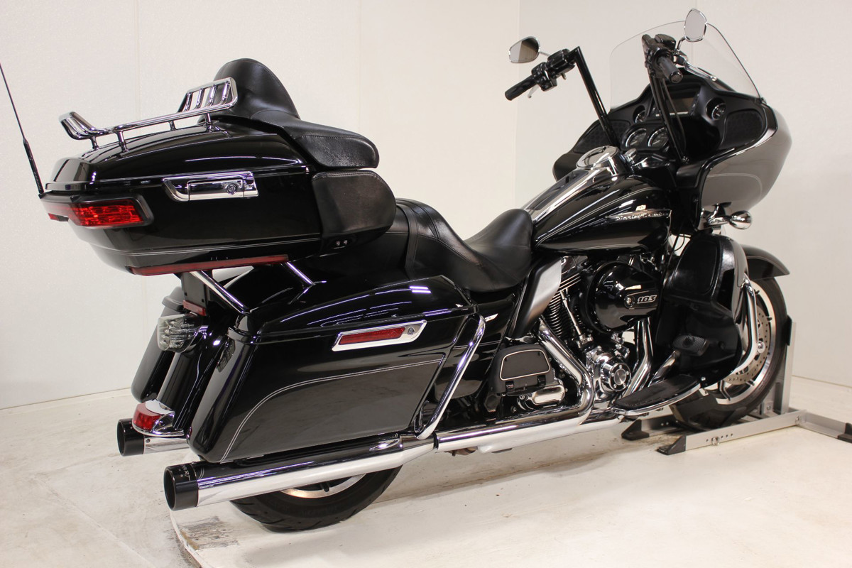 Road Glide® Ultra