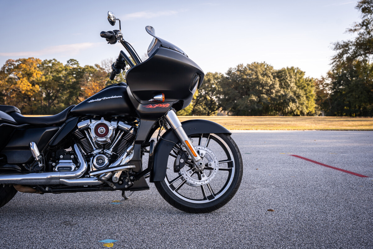Road Glide®