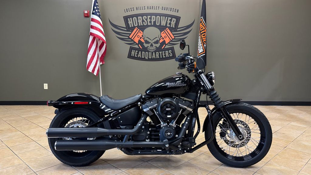 Street Bob®