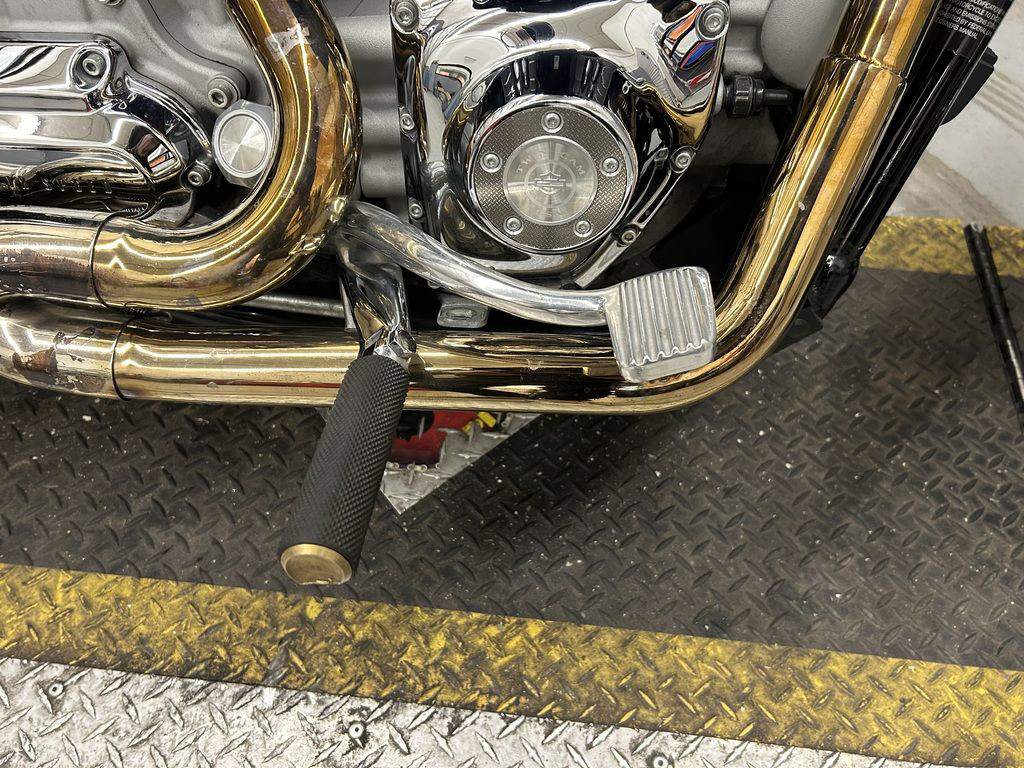 Dyna® Super Glide® Custom