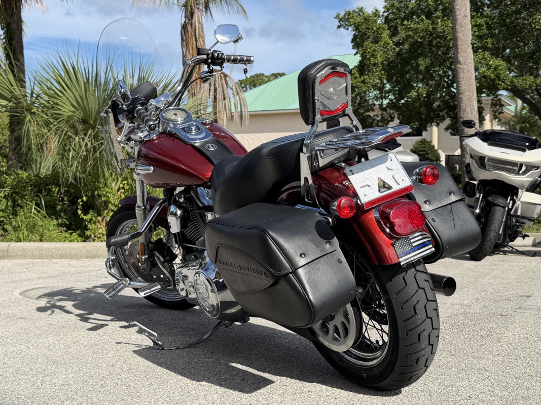 Dyna® Super Glide® Custom