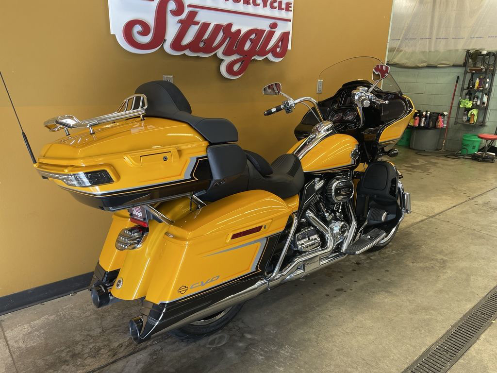 CVO® Road Glide® Limited