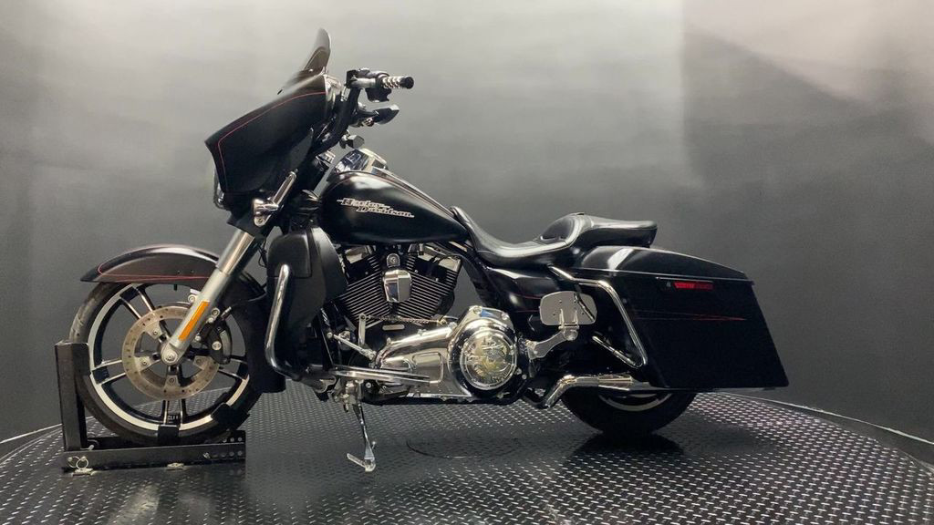 Street Glide® Special