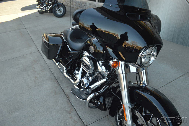 Street Glide® Special