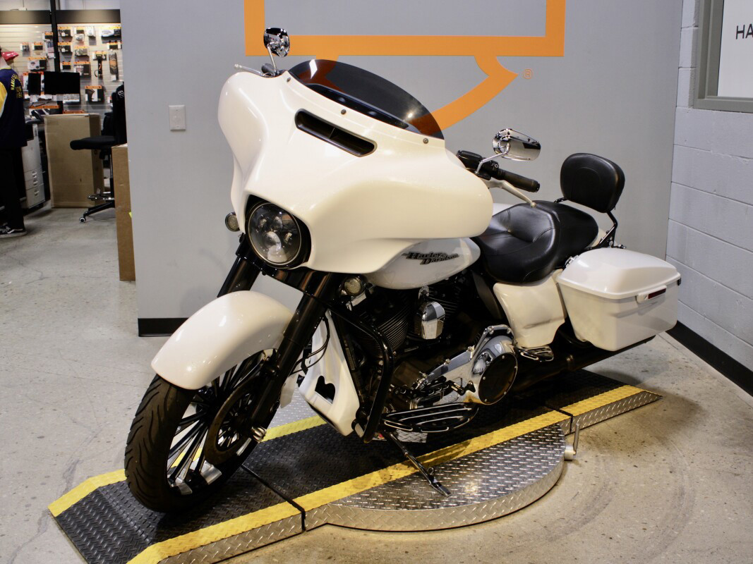 Street Glide® Special