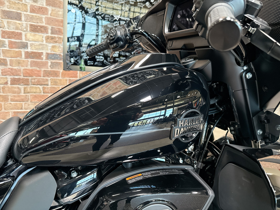 Street Glide® Ultra