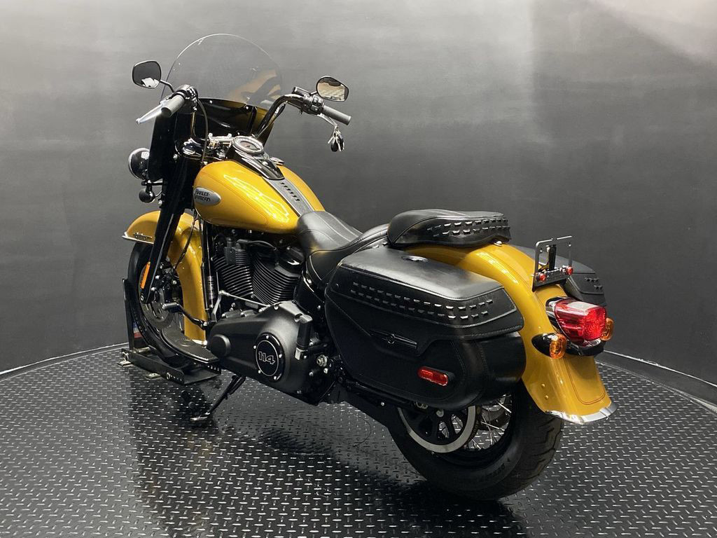 Heritage Classic 114