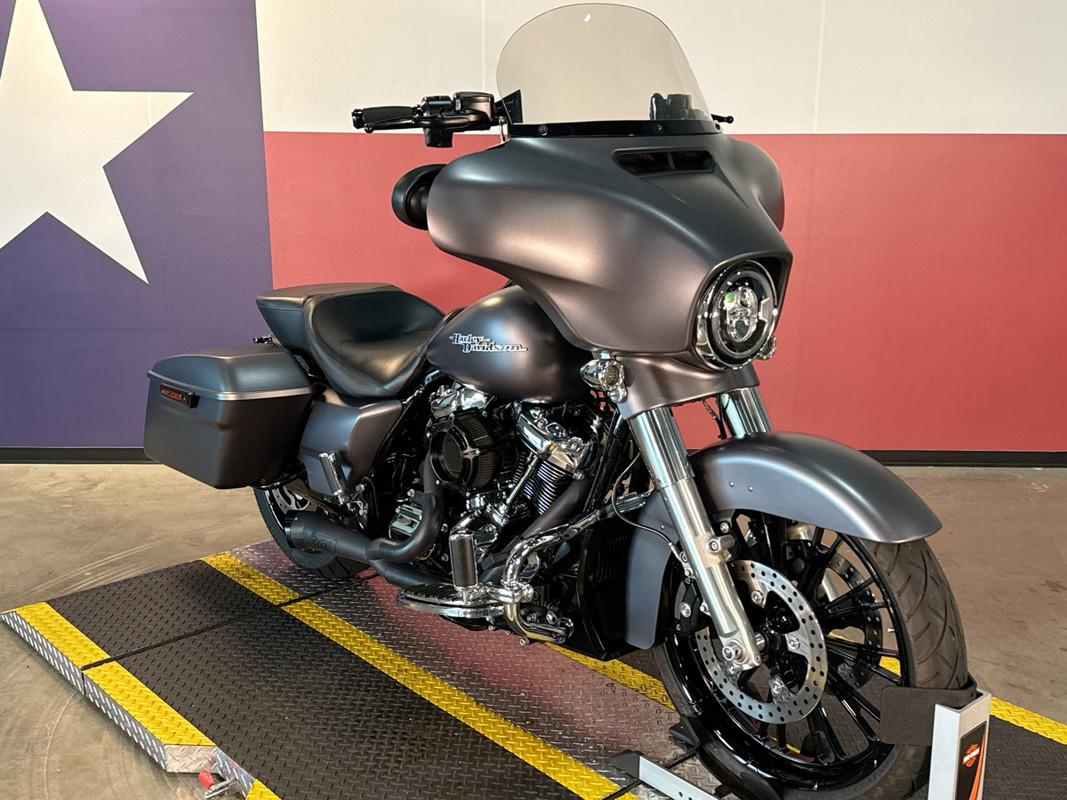 Street Glide® Special