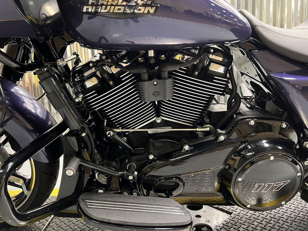 Road Glide®