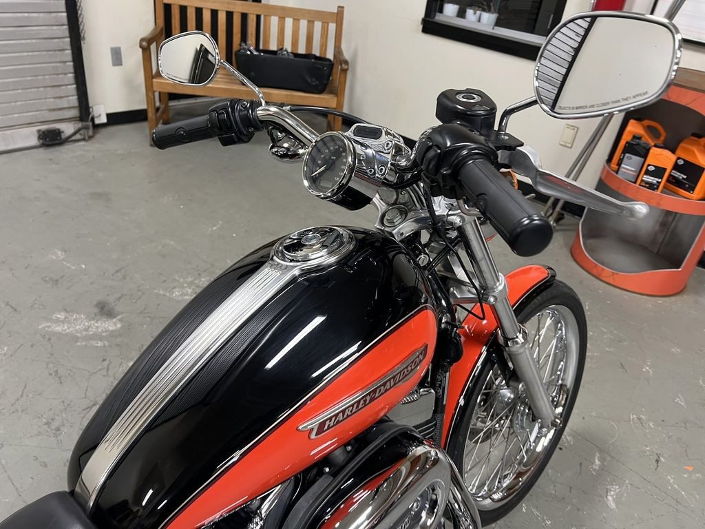 Sportster® 1200 Custom 