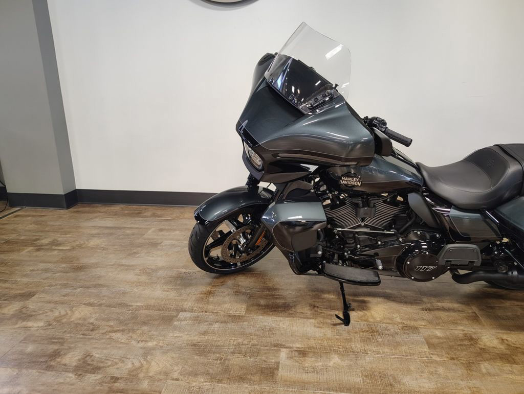 Street Glide® Ultra