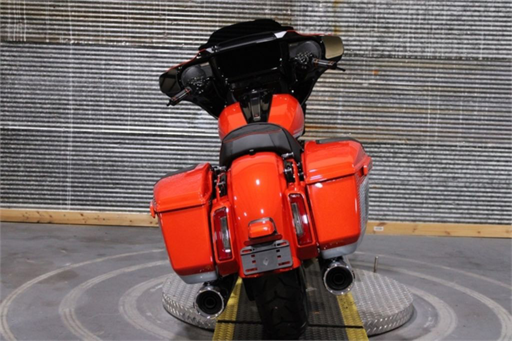 CVO® Street Glide®