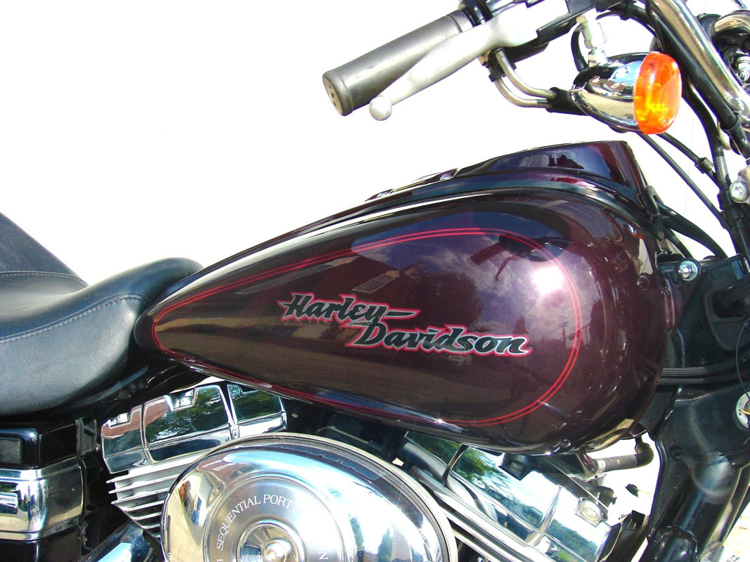 Dyna® Super Glide® Custom