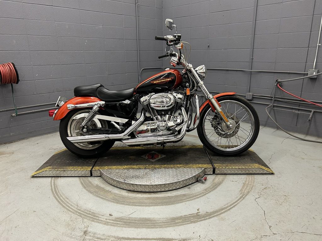 Sportster® 883 Custom