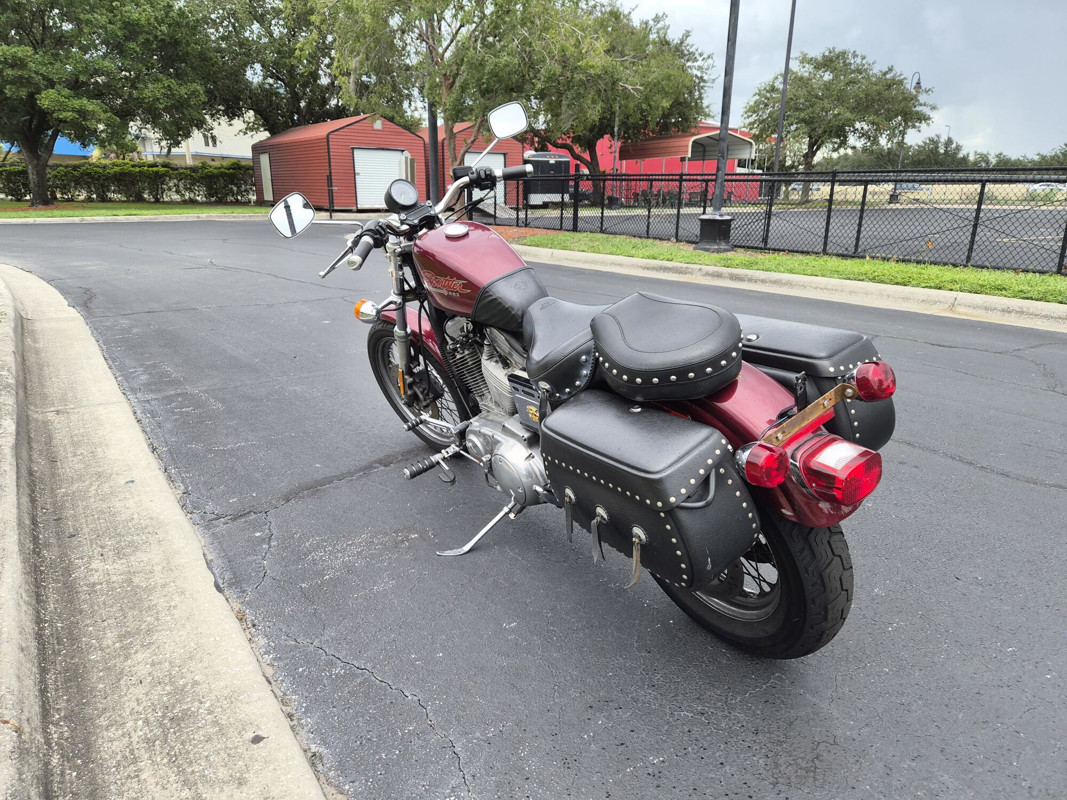 Sportster® 883 Custom