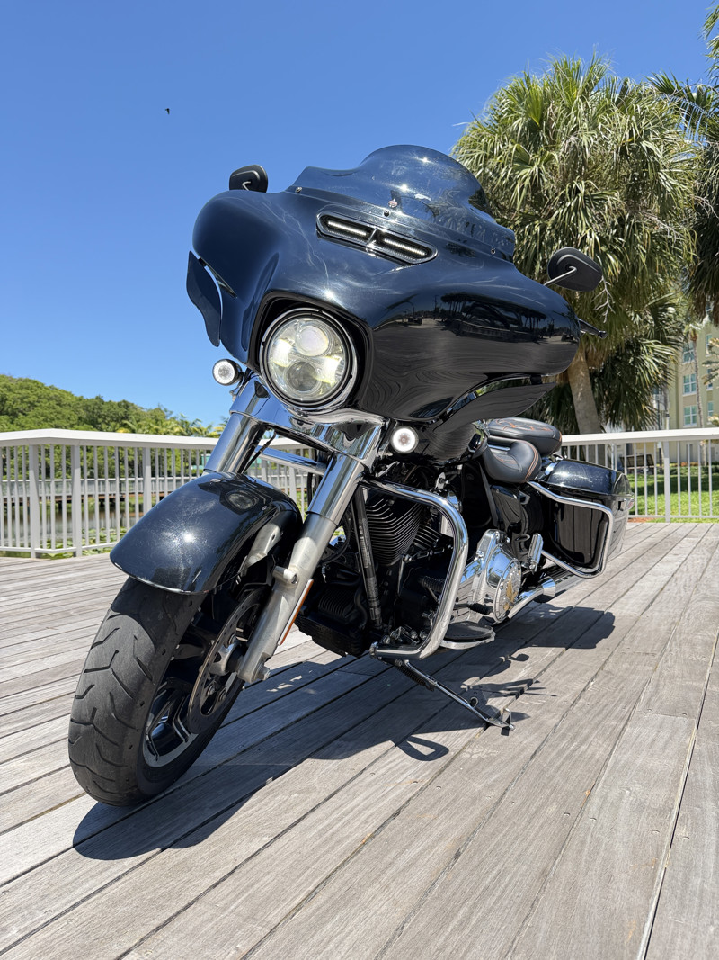 Electra Glide® Police