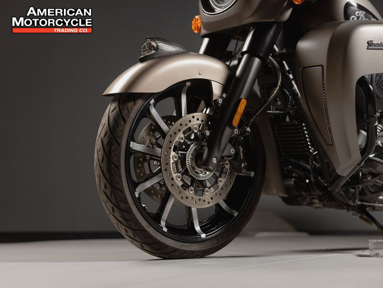 Roadmaster Dark Horse