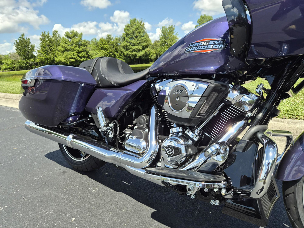 Road Glide®