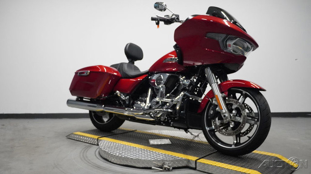 Road Glide®