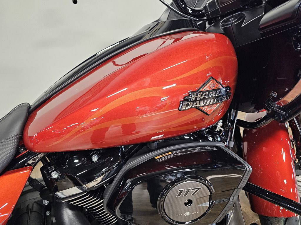 Road Glide®