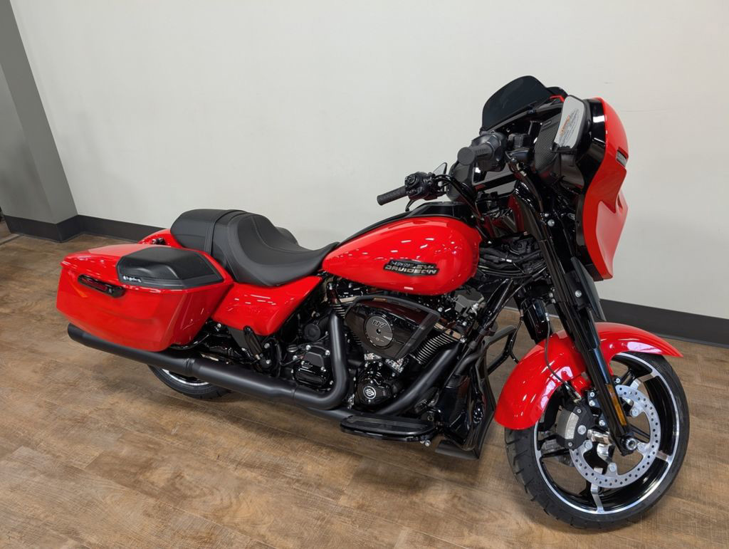 Street Glide®