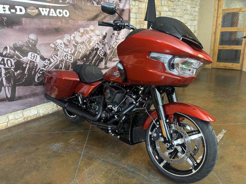Road Glide®