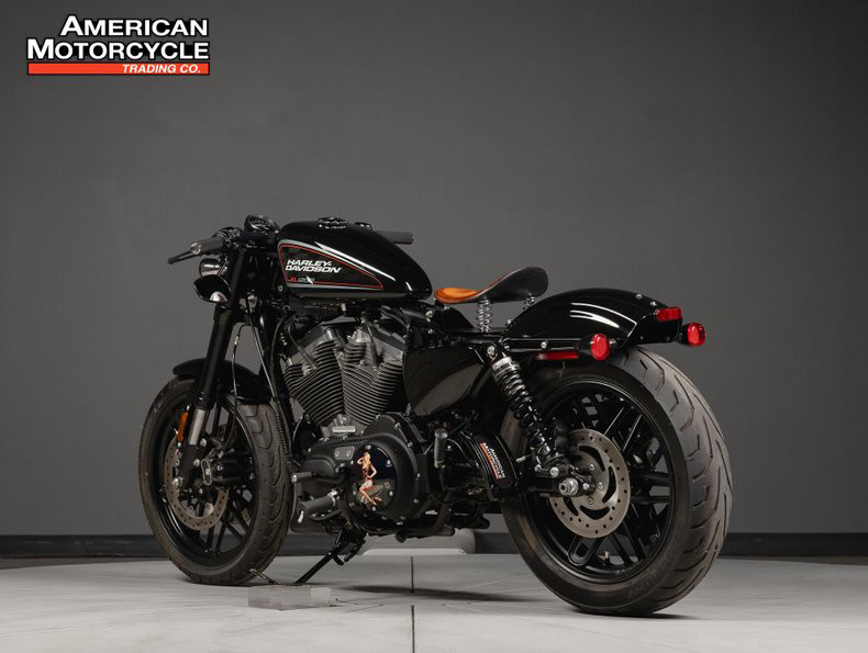 Sportster® Roadster®