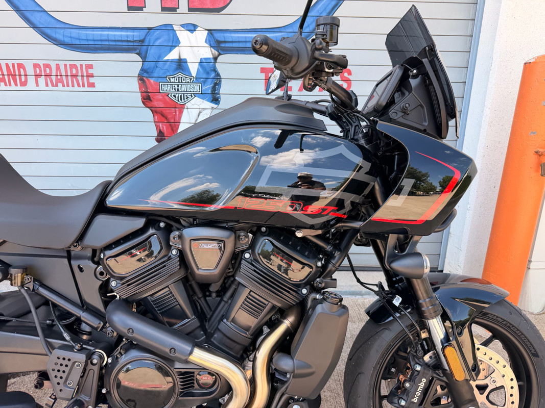 Pan America® 1250 ST
