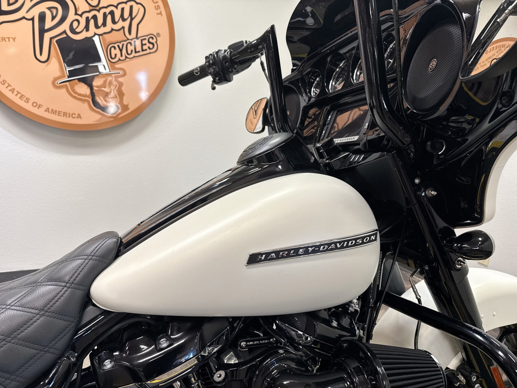 Street Glide® Special